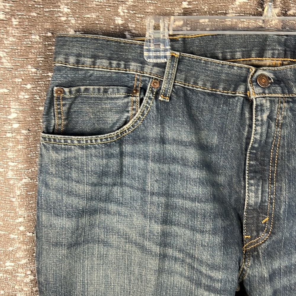 559‎ Relaxed Straight Fit Men's Jeans Size W42 L30 - Picture 9 of 12